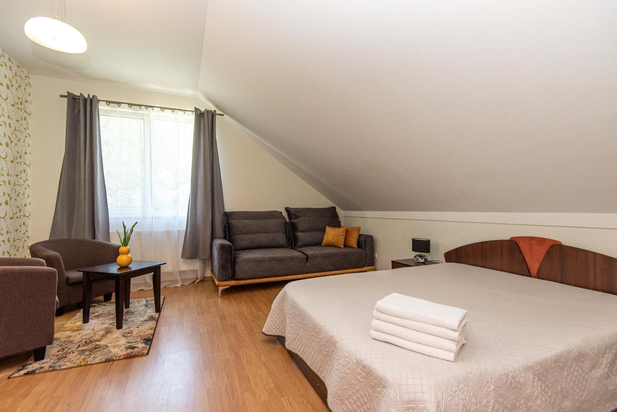 Guest House Pasaulio Krastas Palanga Ngoại thất bức ảnh