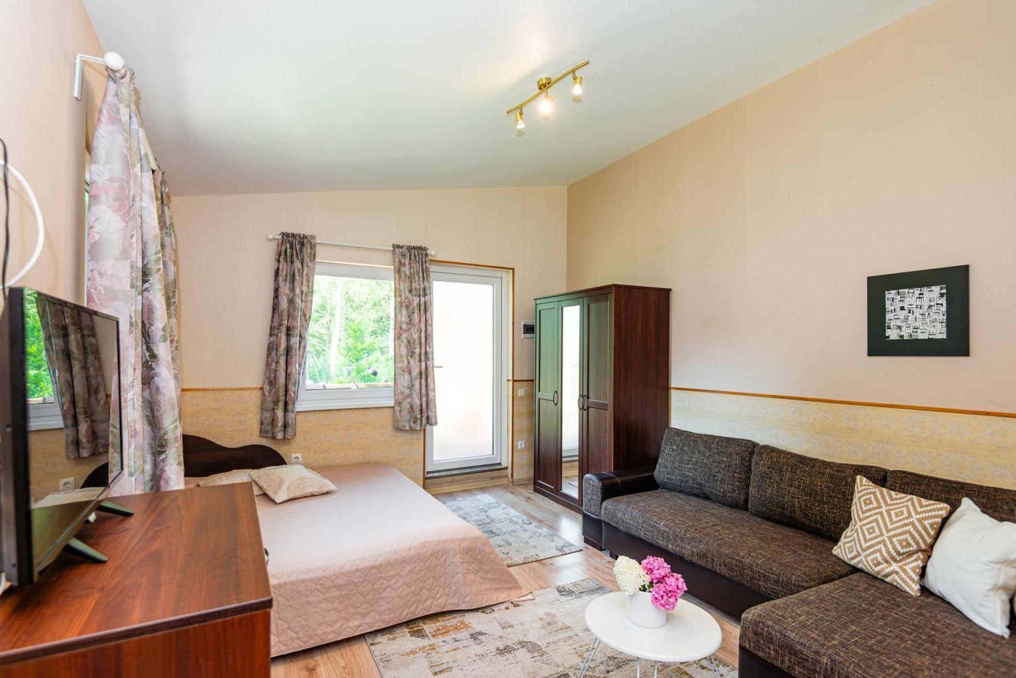Guest House Pasaulio Krastas Palanga Ngoại thất bức ảnh